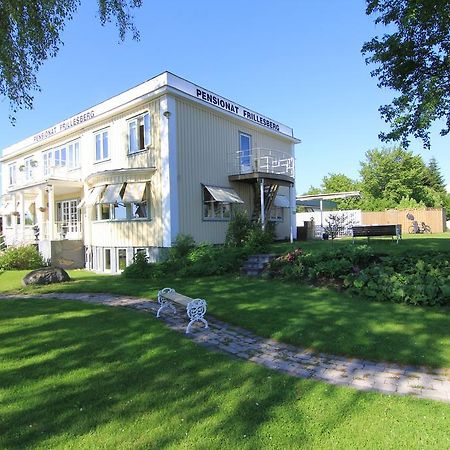 Pensionat Frillesberg Frillesås Exterior photo
