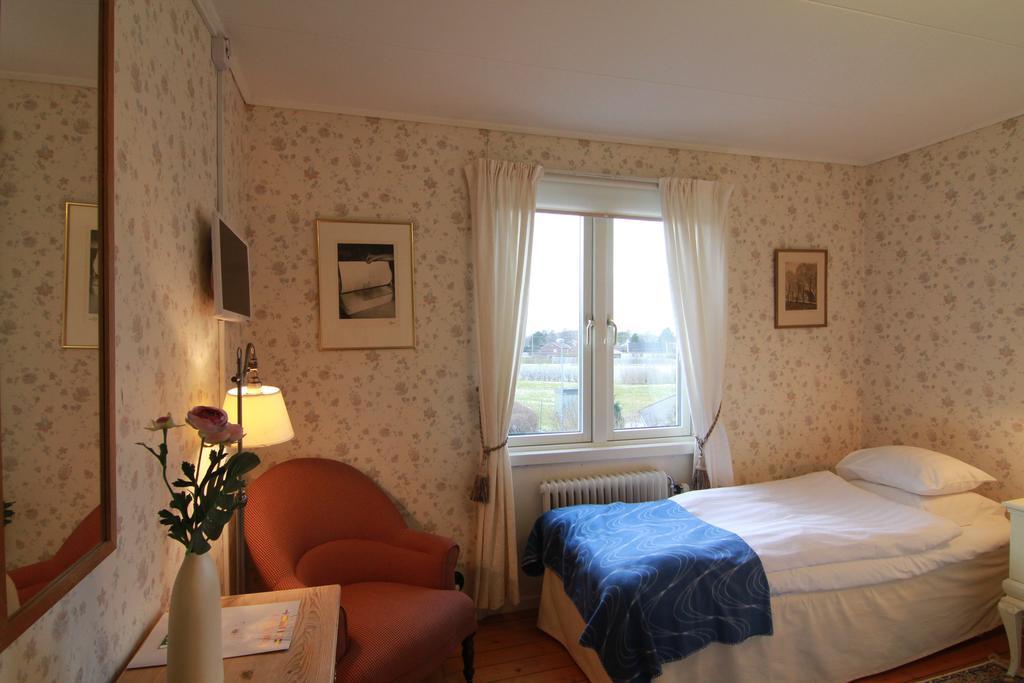 Pensionat Frillesberg Frillesås Room photo